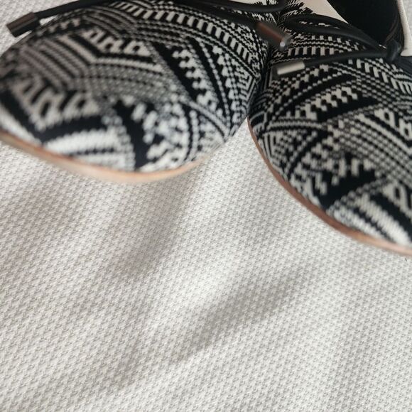 Skechers air cooled memory foam western print plats - Picture 10 of 12